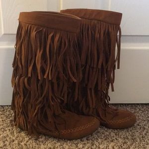 🌵Minnetonka look alike fringe boots
